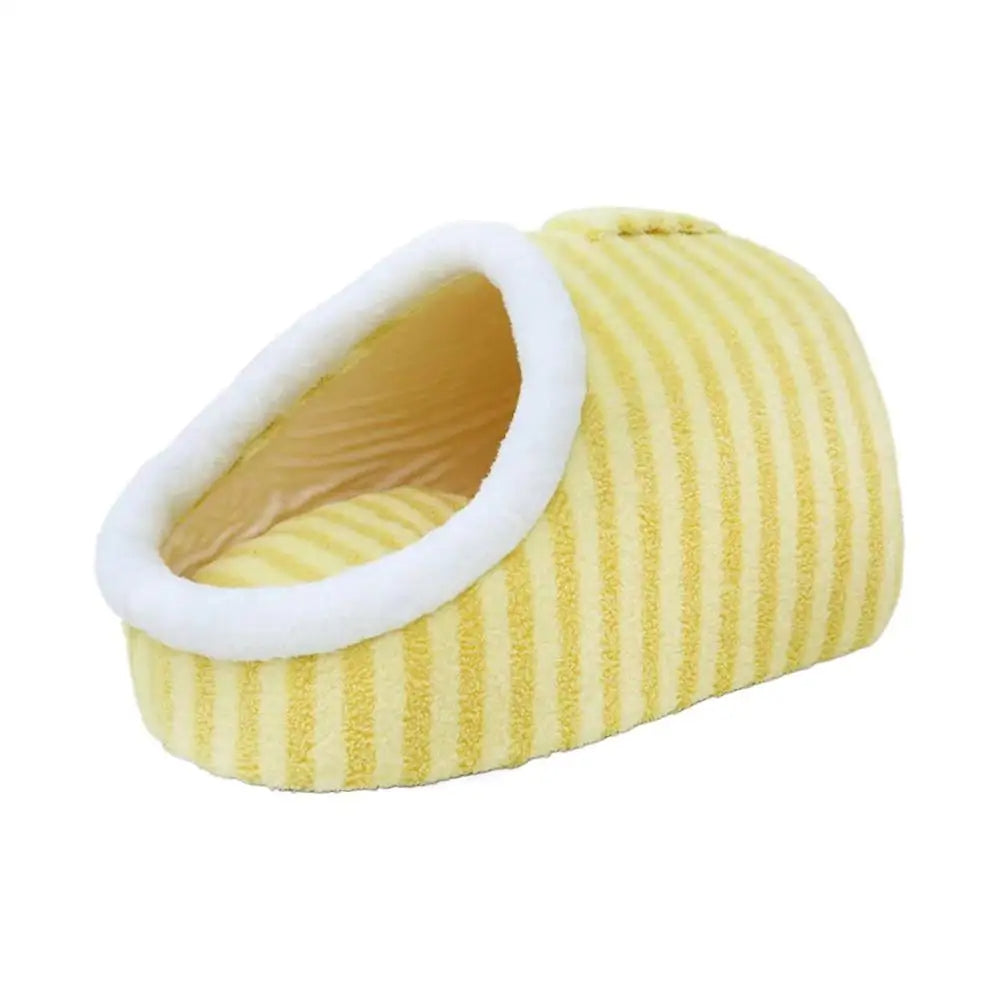 Pat and Pet Emporium | Pet Beds | Pet House Carry Cave Kennel