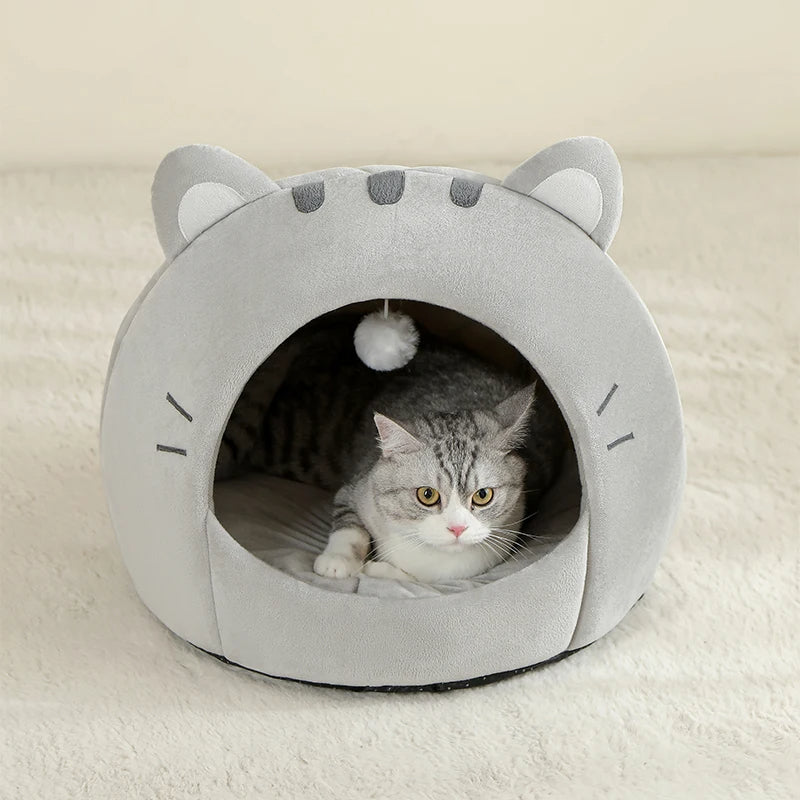Pat and Pet Emporium | Pet Beds | Cozy Cat Ears Pet Bed