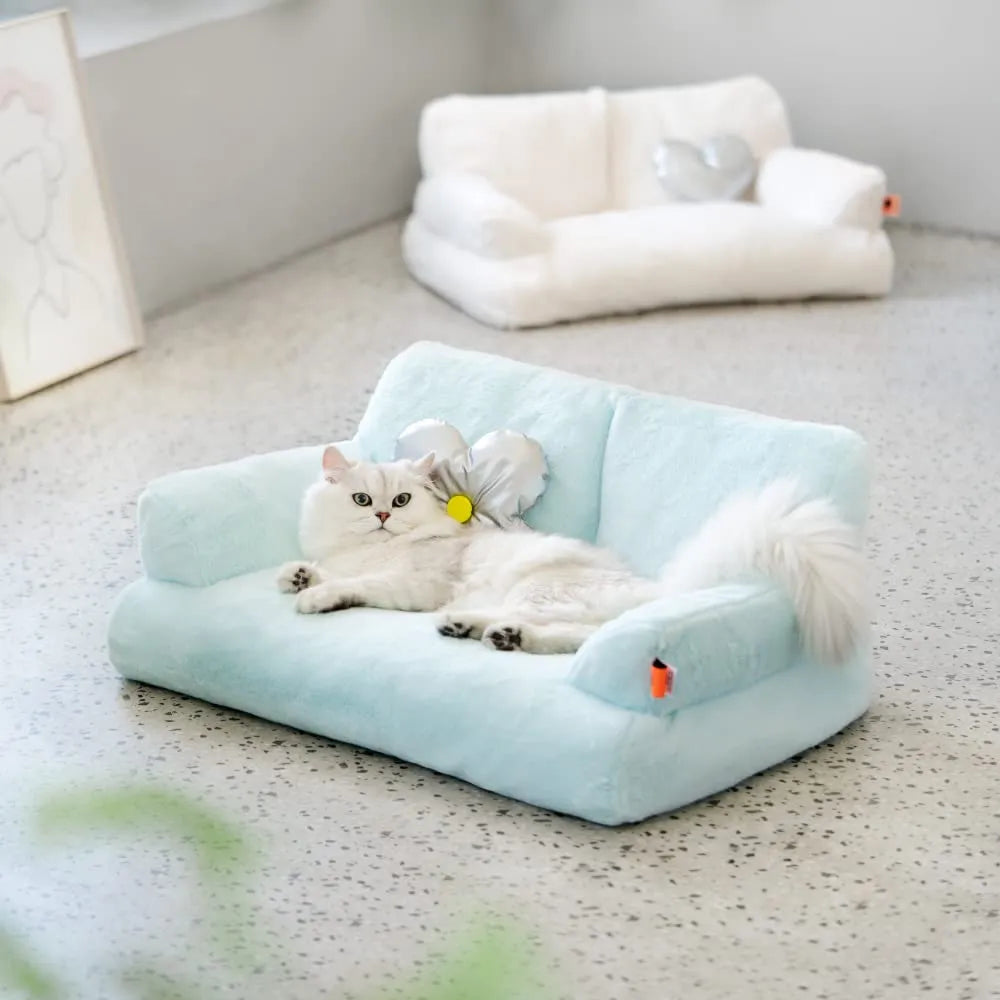 Pat and Pet Emporium | Pet Beds | Plush Small Pet Sofa Bed