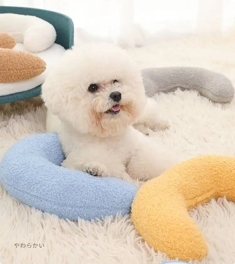 Pat and Pet Emporium | Pet Home Products | U-shape Pet Pillow