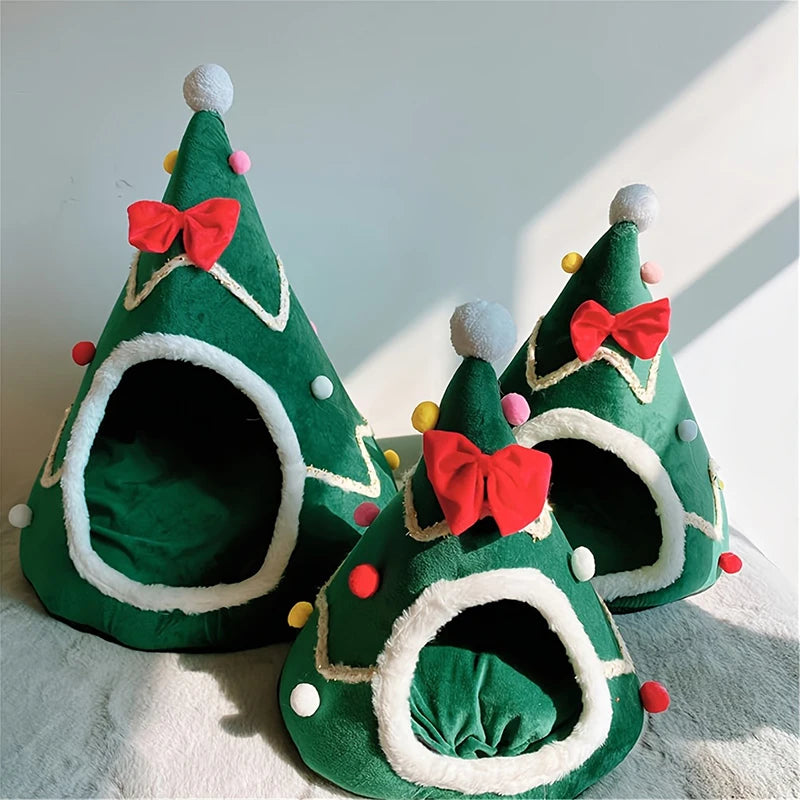 Pat and Pet Emporium | Pet Beds | Christmas Teepee Pet House