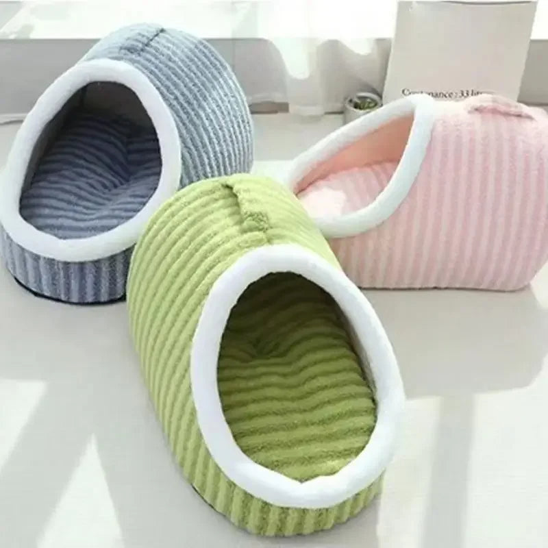 Pat and Pet Emporium | Pet Beds | Pet House Carry Cave Kennel