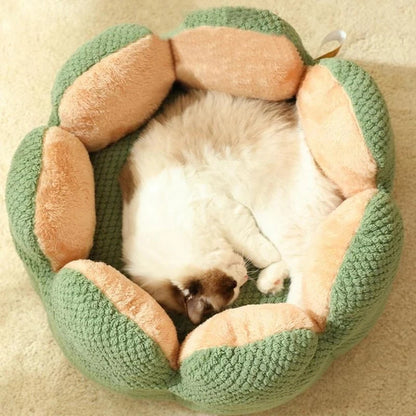 Pat and Pet Emporium | Pet Beds | Warm Cactus Petal Pet Nest