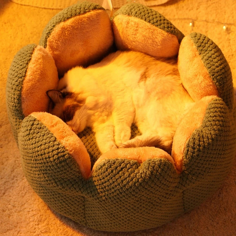 Pat and Pet Emporium | Pet Beds | Warm Cactus Petal Pet Nest