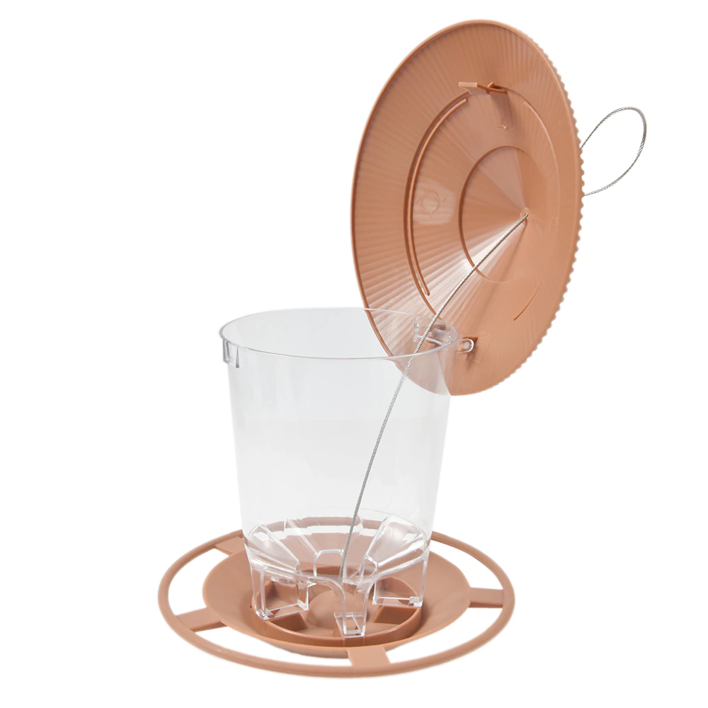 Pat and Pet Emporium | Pet Feeders | Squirrel Proof Feeder