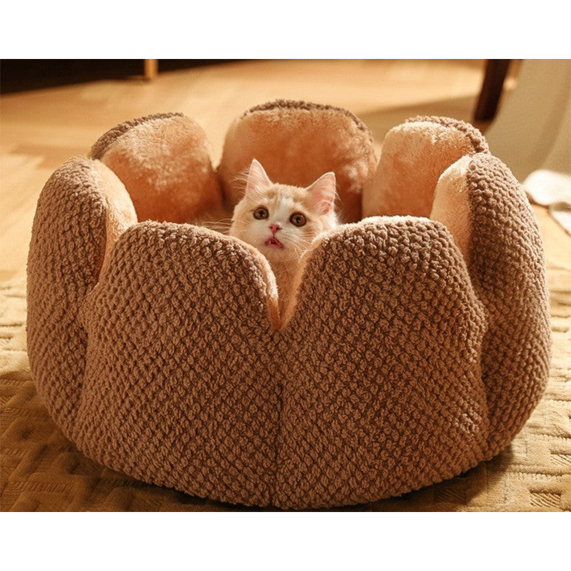 Pat and Pet Emporium | Pet Beds | Warm Cactus Petal Pet Nest