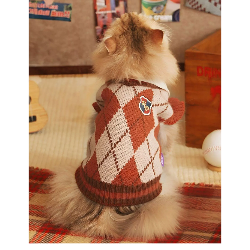 Pat and Pet Emporium | Pet Clothing | Argyle Pattern Pet Sweater