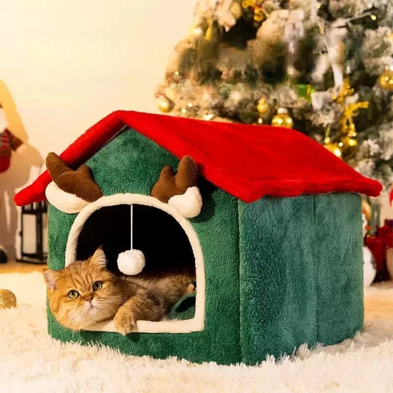 Pat and Pet Emporium | Pet Beds | Christmas Pet House