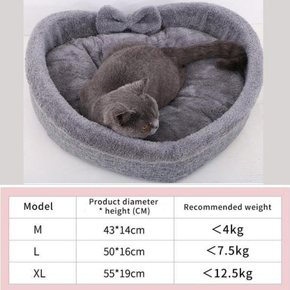 Pat and Pet Emporium | Pet Beds | Heart-Shaped Dog Cats Nest